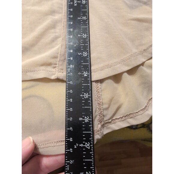 Bebe Tan Semi Sheer Henley Roll Tab Sleeve Blouse Size M Zip Pockets - Picture 7 of 7